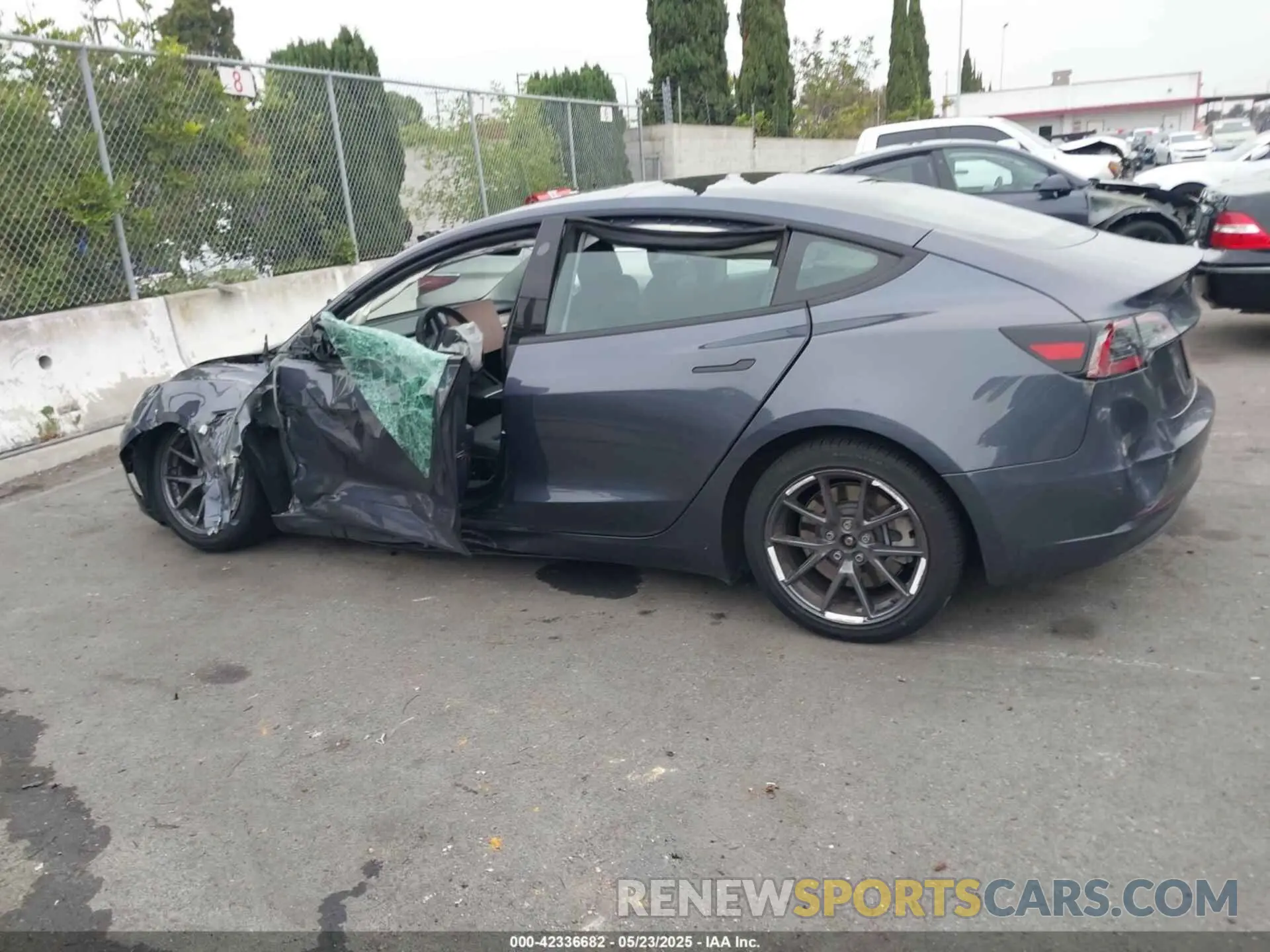 14 fotografías del automóvil dañado 5YJ3E1EA4PF705949 TESLA MODEL 3 2023
