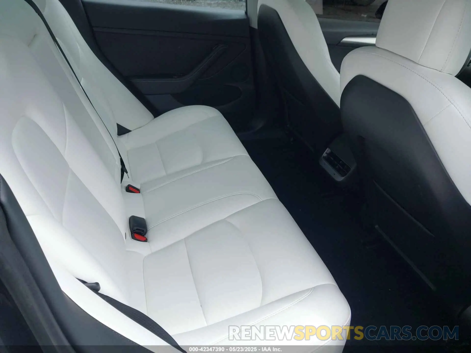 8 fotografías del automóvil dañado 5YJ3E1EA5PF384620 TESLA MODEL 3 2023