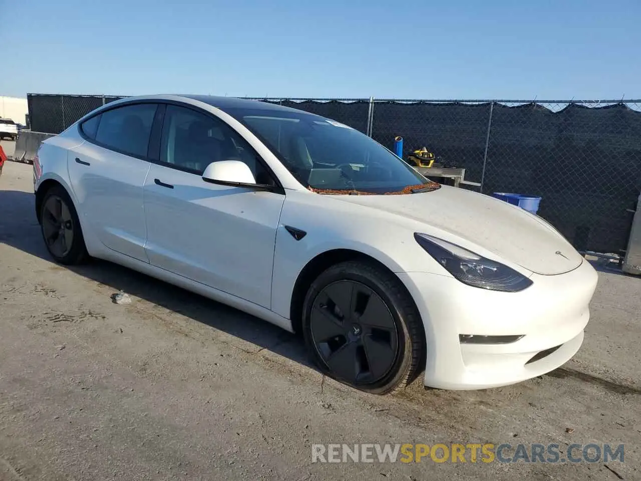 4 fotografías del automóvil dañado 5YJ3E1EA5PF396881 TESLA MODEL 3 2023