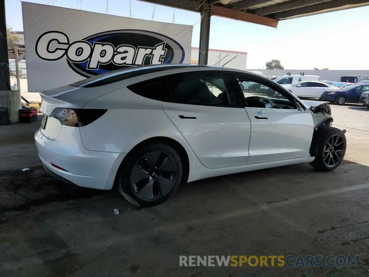 3 fotografías del automóvil dañado 5YJ3E1EA5PF400282 TESLA MODEL 3 2023
