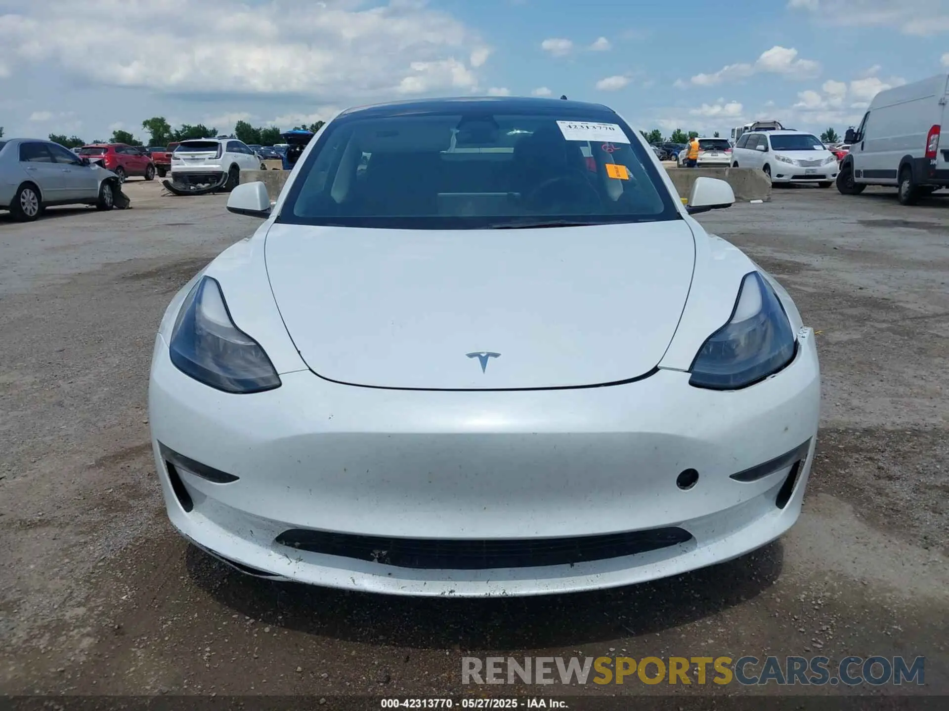 11 fotografías del automóvil dañado 5YJ3E1EA5PF407054 TESLA MODEL 3 2023