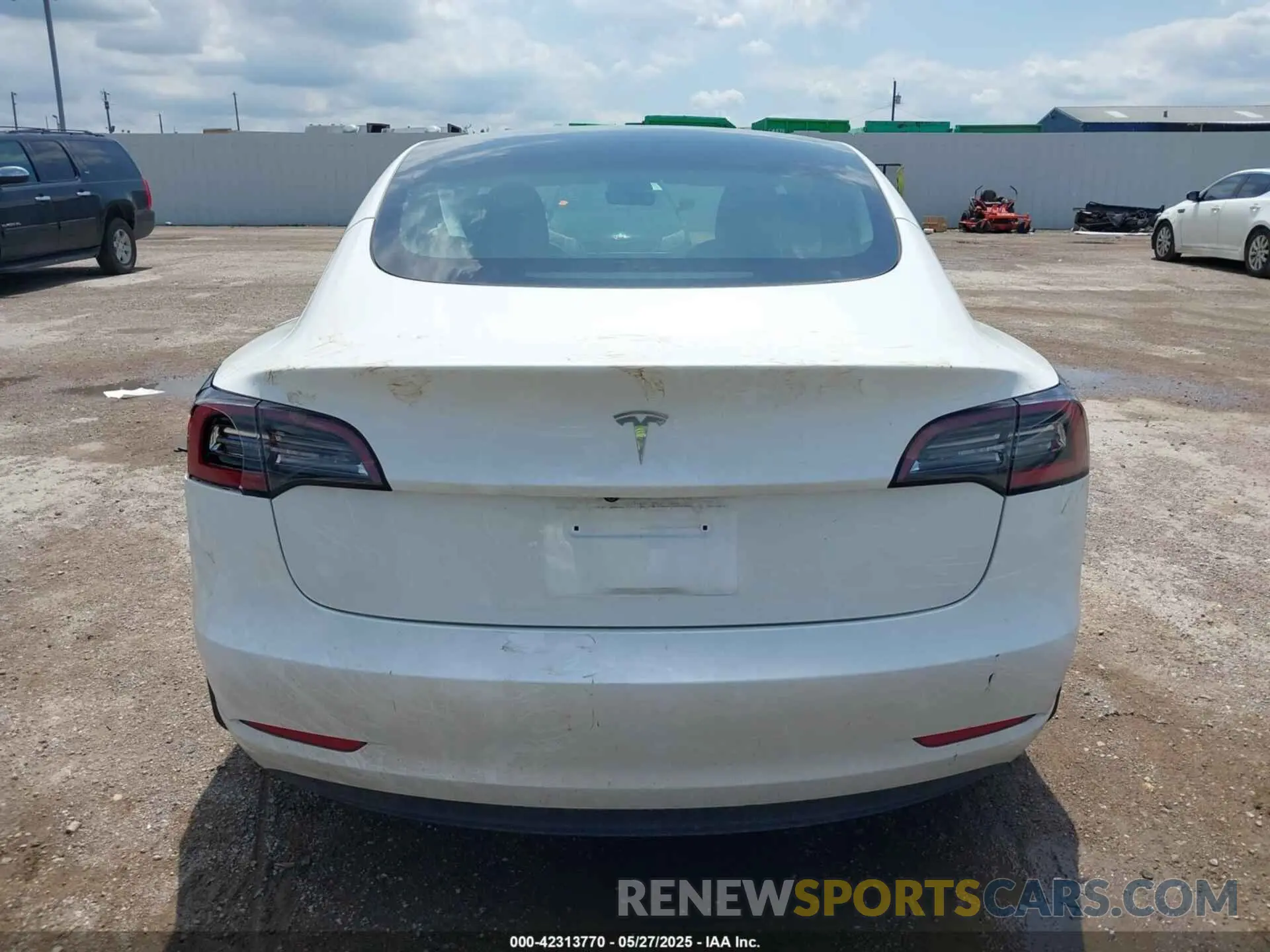 15 fotografías del automóvil dañado 5YJ3E1EA5PF407054 TESLA MODEL 3 2023