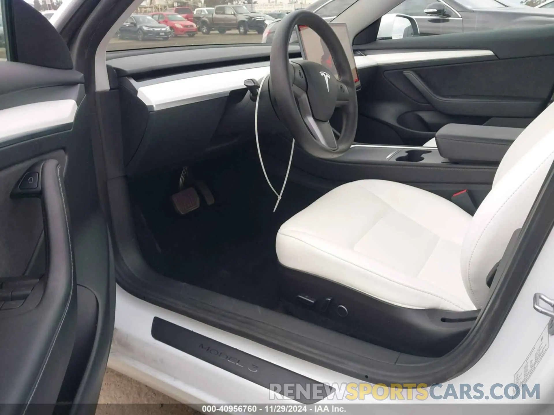 5 fotografías del automóvil dañado 5YJ3E1EA5PF426798 TESLA MODEL 3 2023