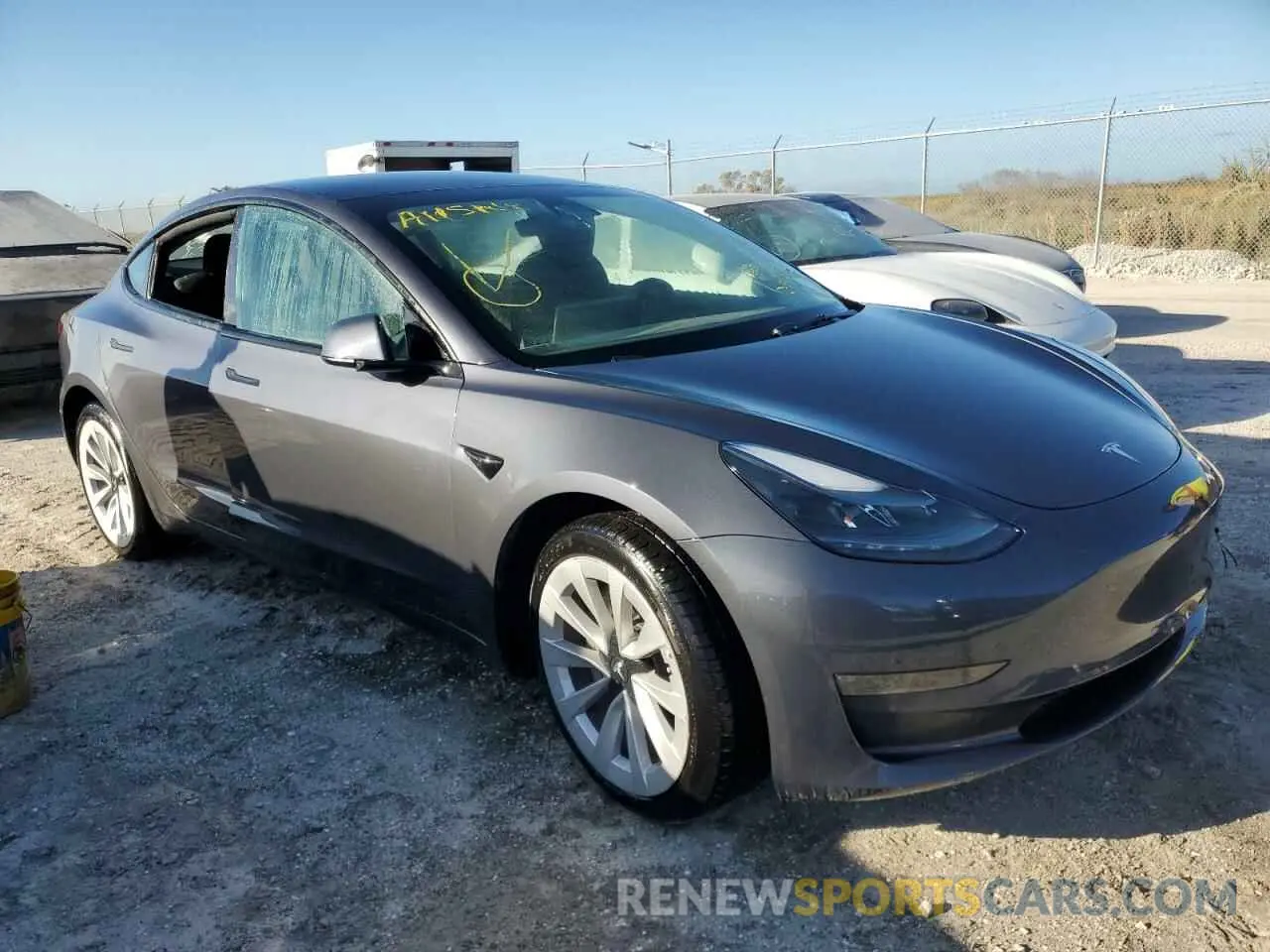4 fotografías del automóvil dañado 5YJ3E1EA5PF449367 TESLA MODEL 3 2023