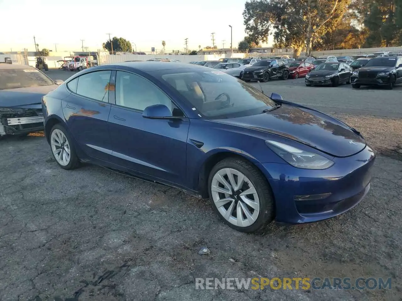 4 fotografías del automóvil dañado 5YJ3E1EA5PF449448 TESLA MODEL 3 2023