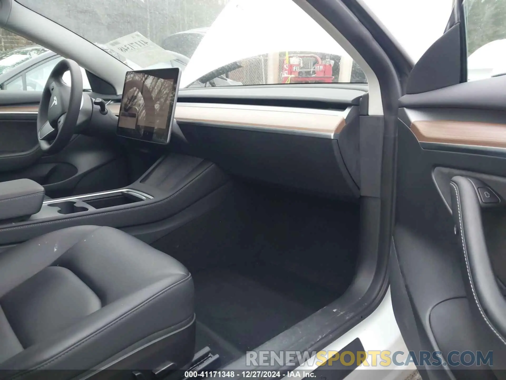 5 fotografías del automóvil dañado 5YJ3E1EA5PF451779 TESLA MODEL 3 2023
