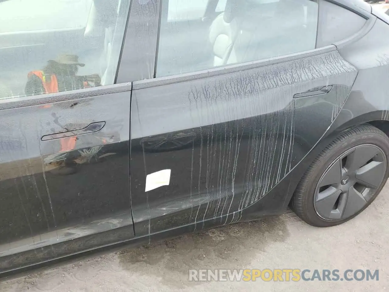 12 fotografías del automóvil dañado 5YJ3E1EA5PF452401 TESLA MODEL 3 2023