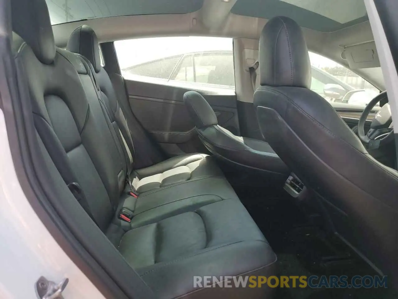 10 fotografías del automóvil dañado 5YJ3E1EA5PF463169 TESLA MODEL 3 2023