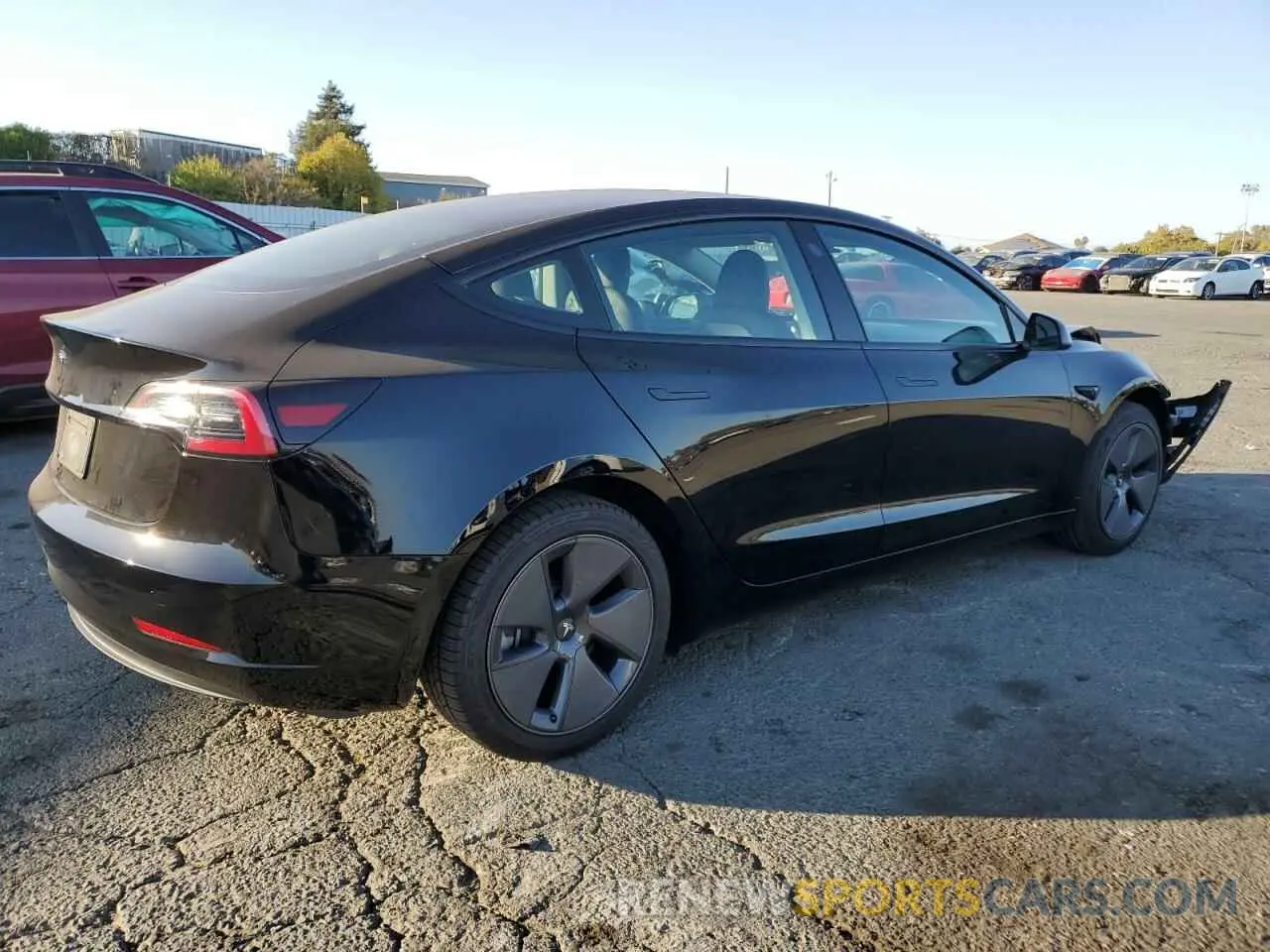 3 fotografías del automóvil dañado 5YJ3E1EA5PF487049 TESLA MODEL 3 2023