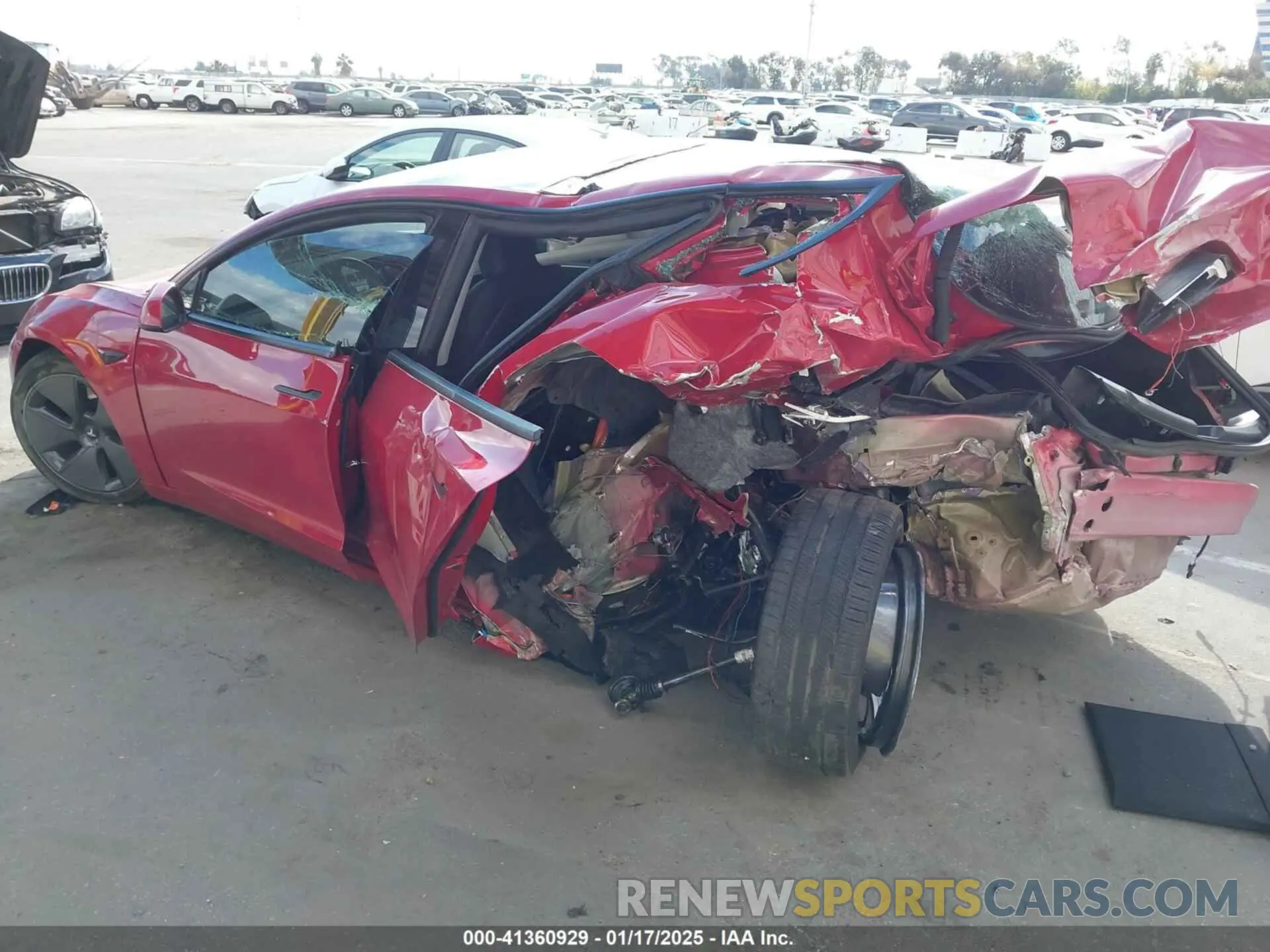3 fotografías del automóvil dañado 5YJ3E1EA5PF488122 TESLA MODEL 3 2023