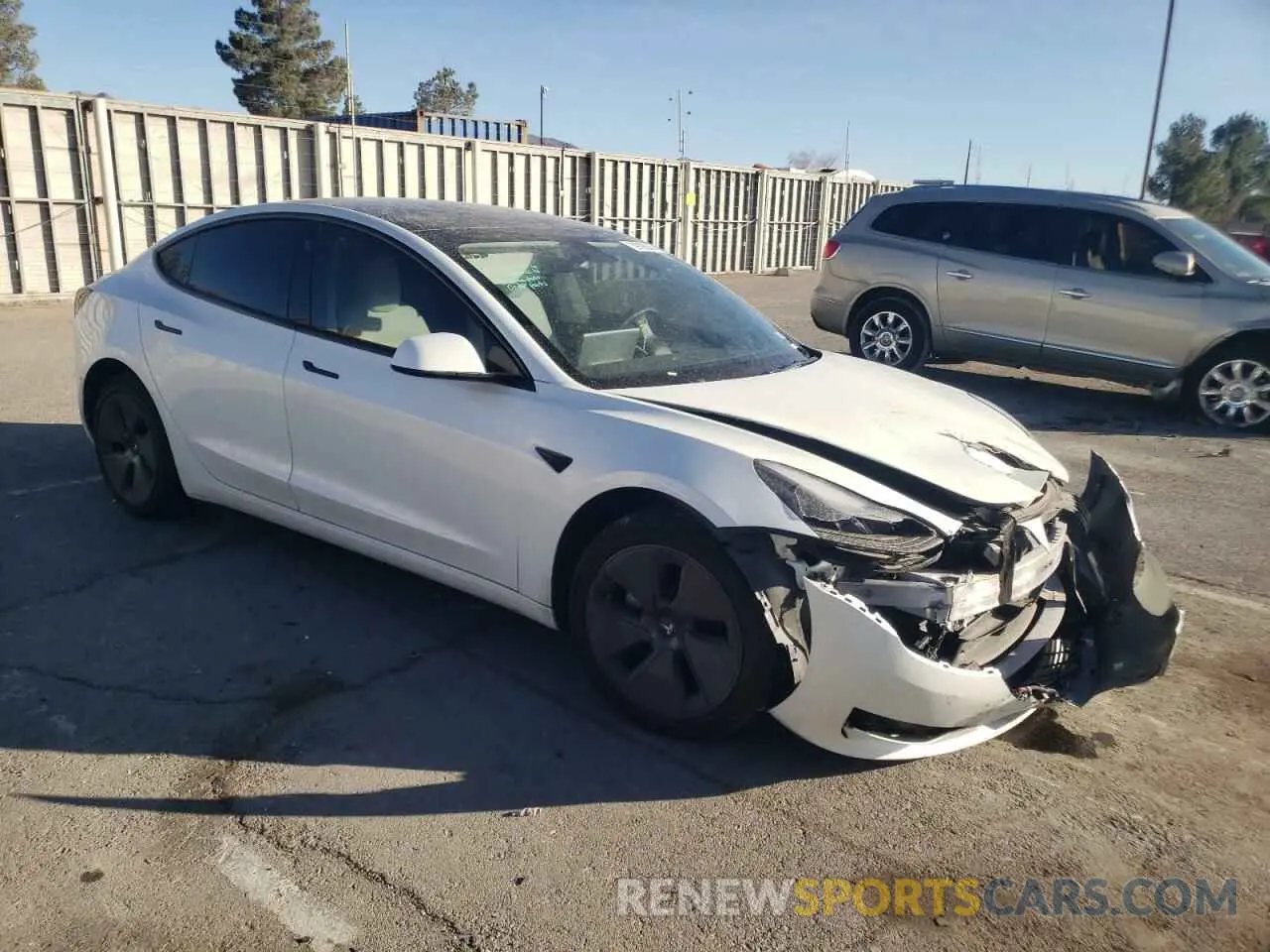 4 fotografías del automóvil dañado 5YJ3E1EA5PF494423 TESLA MODEL 3 2023