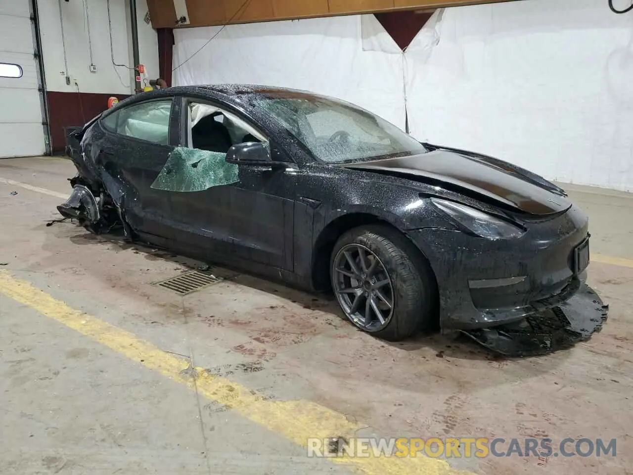 4 fotografías del automóvil dañado 5YJ3E1EA5PF500673 TESLA MODEL 3 2023
