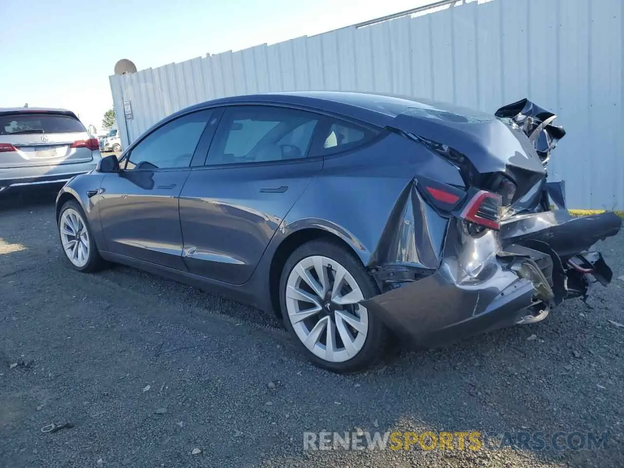 2 fotografías del automóvil dañado 5YJ3E1EA5PF500821 TESLA MODEL 3 2023
