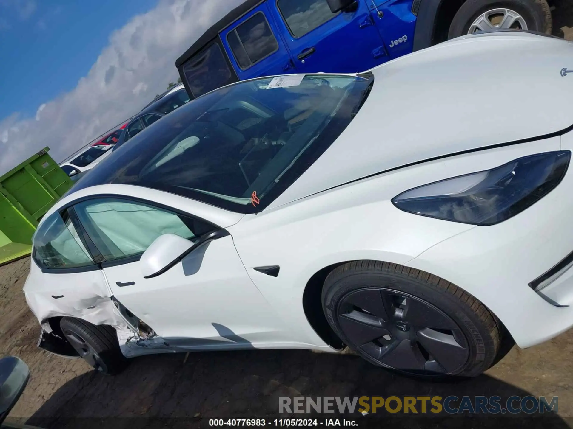 13 fotografías del automóvil dañado 5YJ3E1EA5PF546696 TESLA MODEL 3 2023