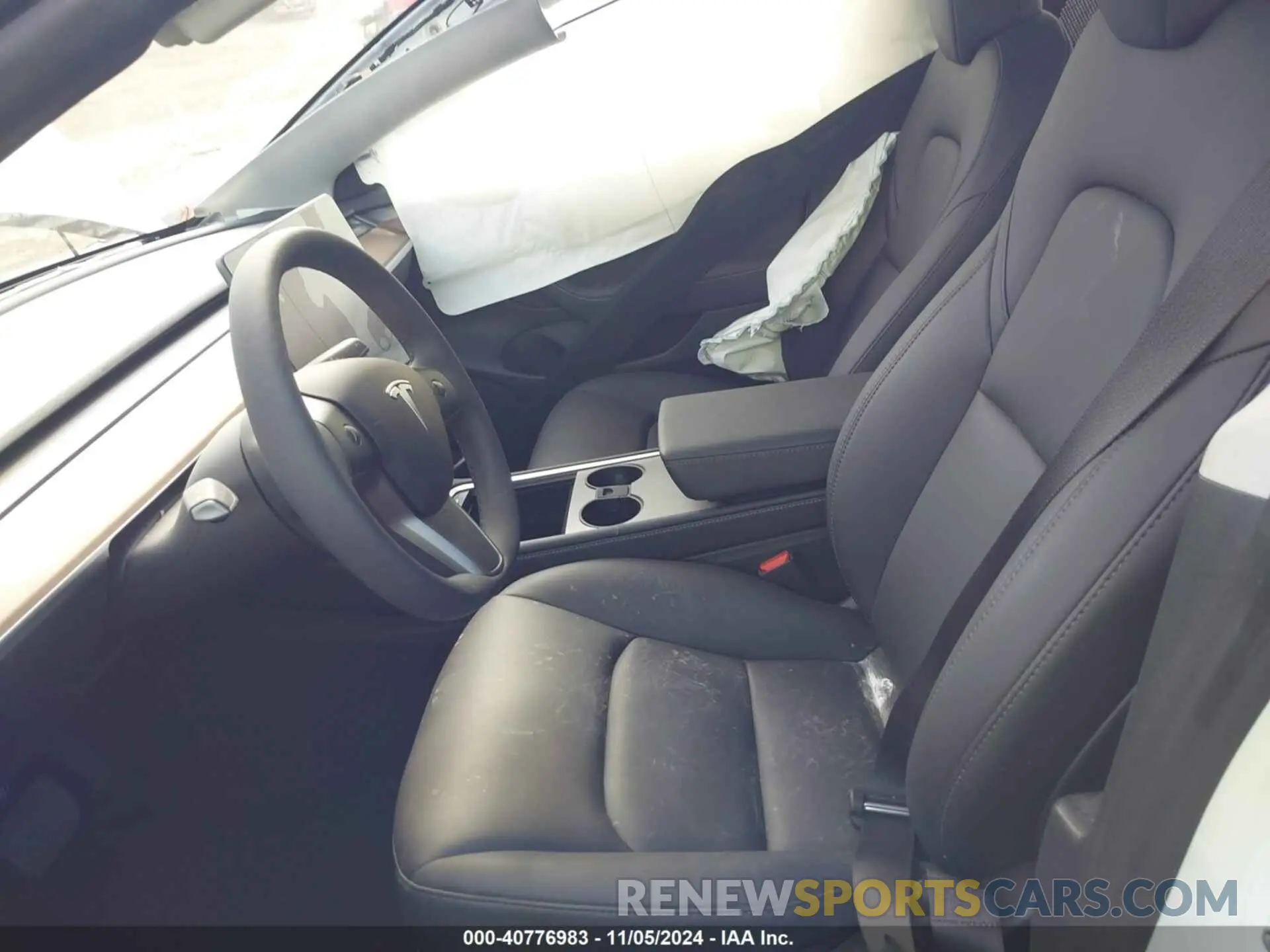 5 fotografías del automóvil dañado 5YJ3E1EA5PF546696 TESLA MODEL 3 2023