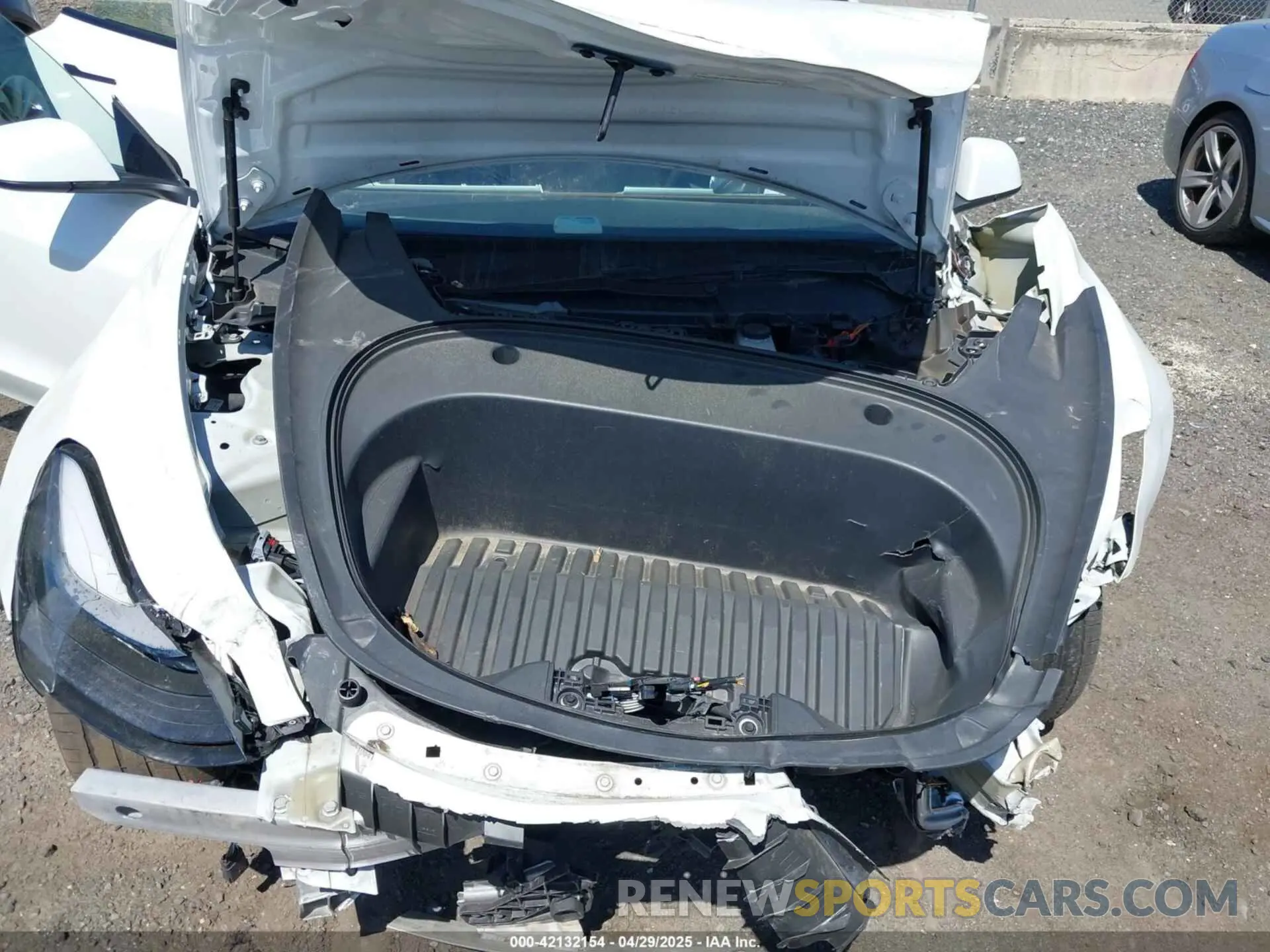 10 fotografías del automóvil dañado 5YJ3E1EA5PF553275 TESLA MODEL 3 2023