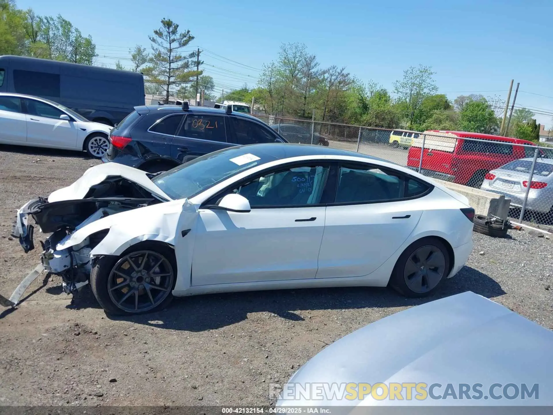 14 fotografías del automóvil dañado 5YJ3E1EA5PF553275 TESLA MODEL 3 2023