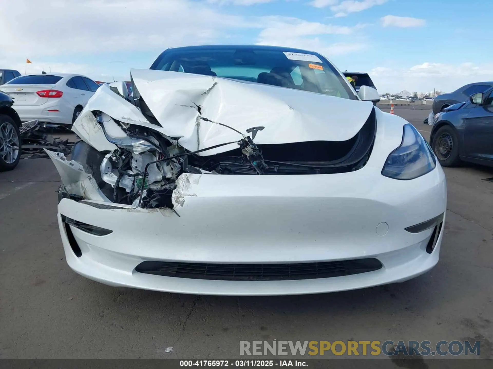 12 fotografías del automóvil dañado 5YJ3E1EA5PF554510 TESLA MODEL 3 2023