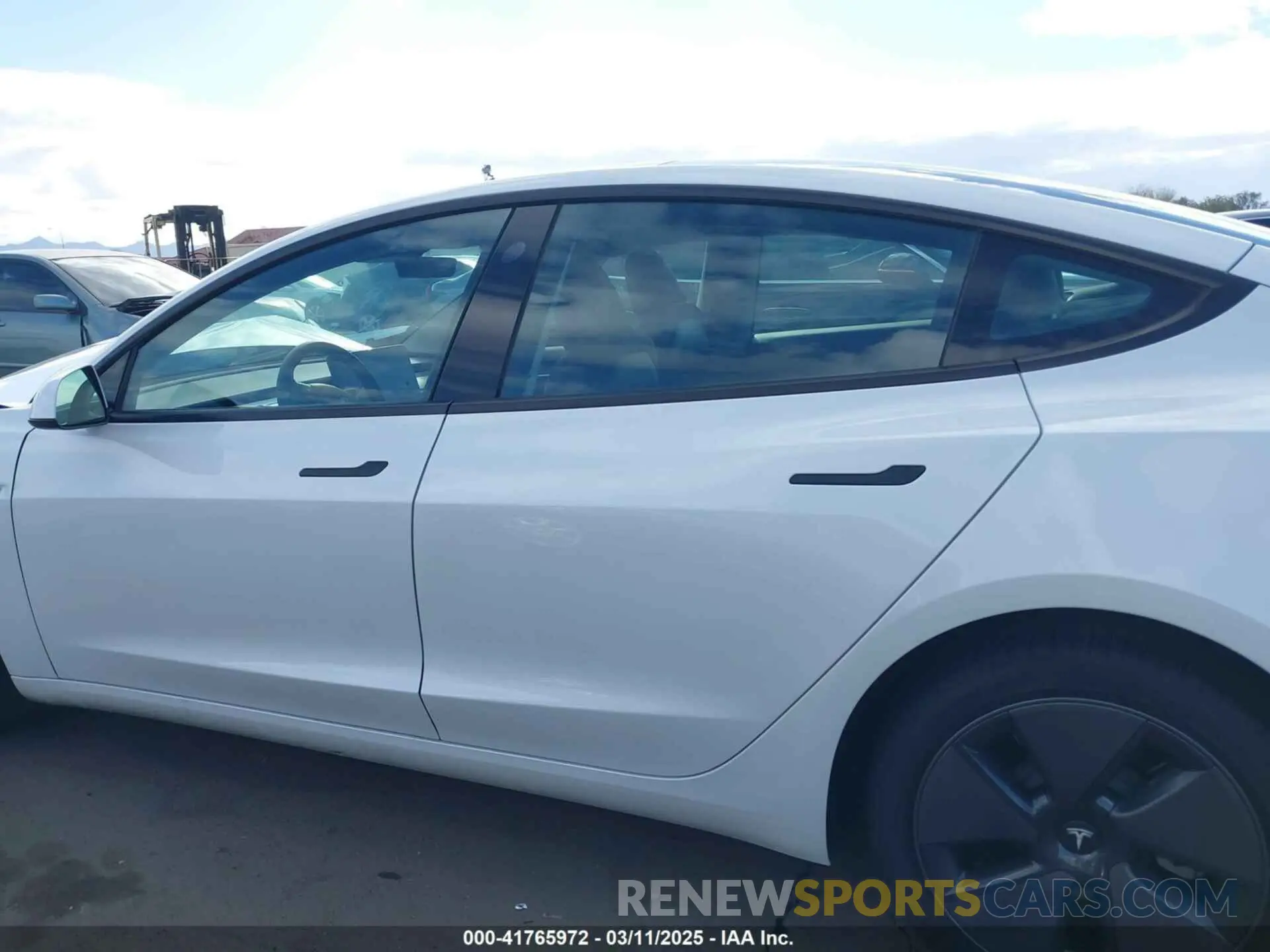14 fotografías del automóvil dañado 5YJ3E1EA5PF554510 TESLA MODEL 3 2023