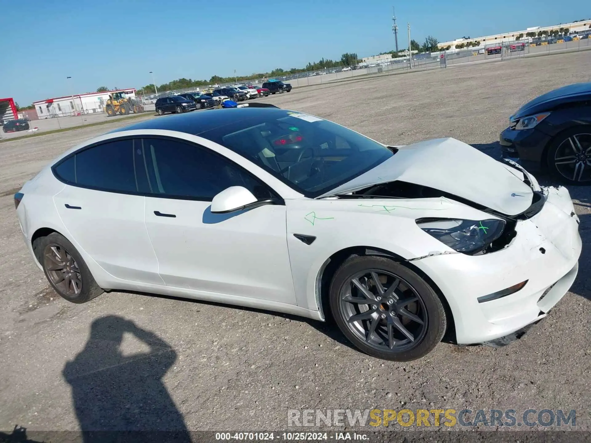 14 fotografías del automóvil dañado 5YJ3E1EA5PF575762 TESLA MODEL 3 2023