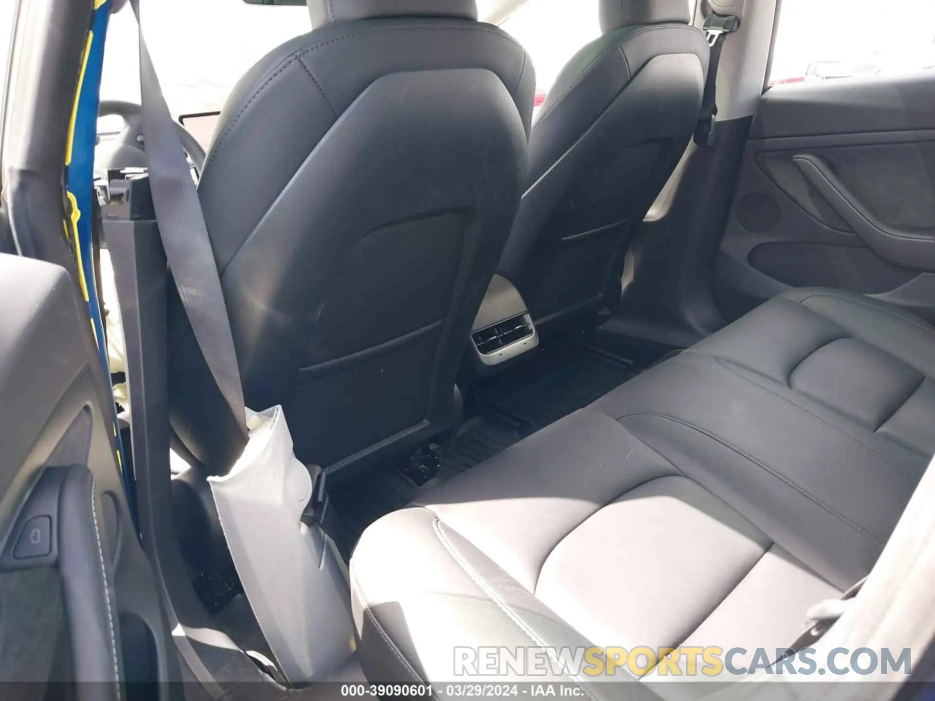 8 fotografías del automóvil dañado 5YJ3E1EA5PF593162 TESLA MODEL 3 2023