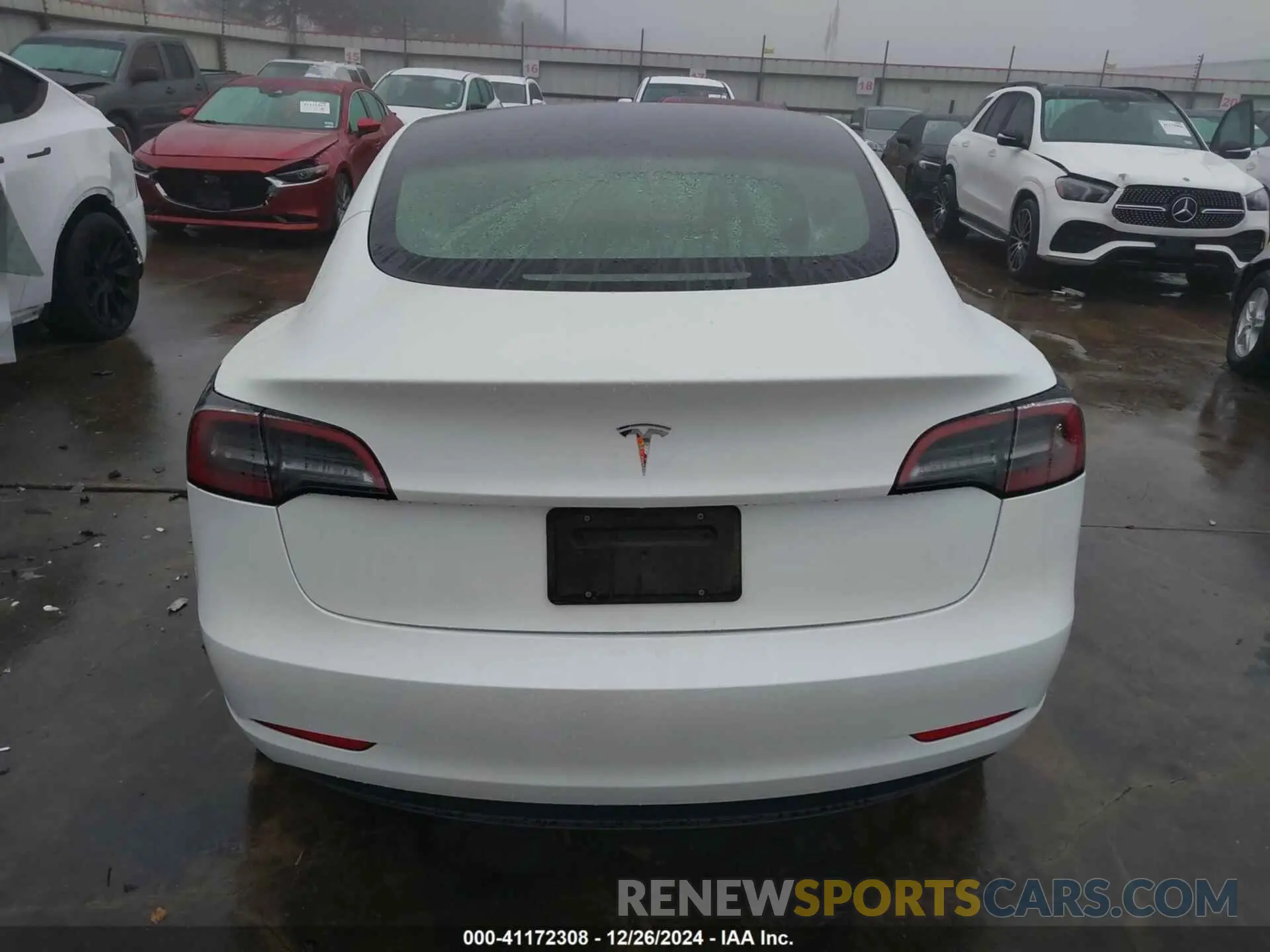 15 fotografías del automóvil dañado 5YJ3E1EA5PF605052 TESLA MODEL 3 2023