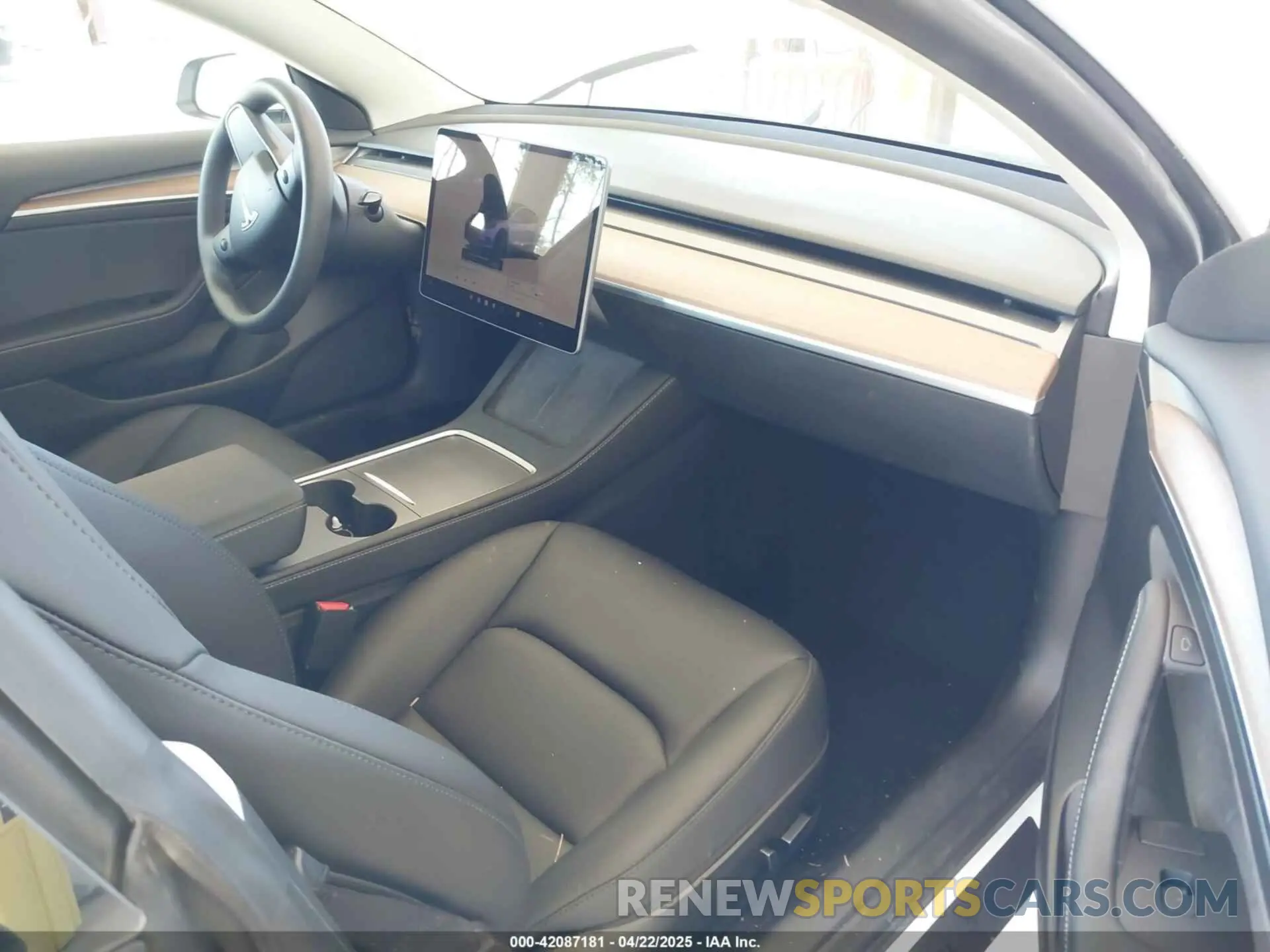 5 fotografías del automóvil dañado 5YJ3E1EA5PF610431 TESLA MODEL 3 2023