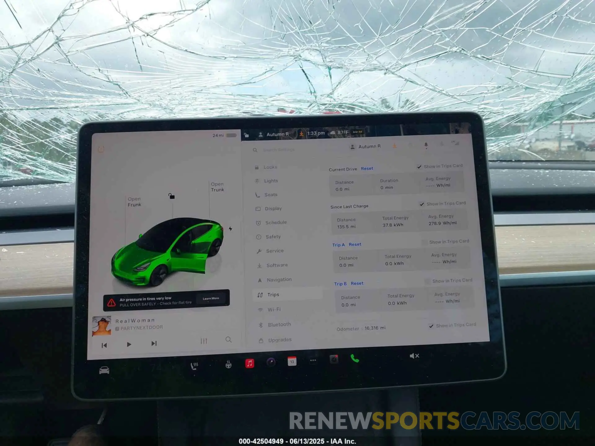18 fotografías del automóvil dañado 5YJ3E1EA5PF663176 TESLA MODEL 3 2023