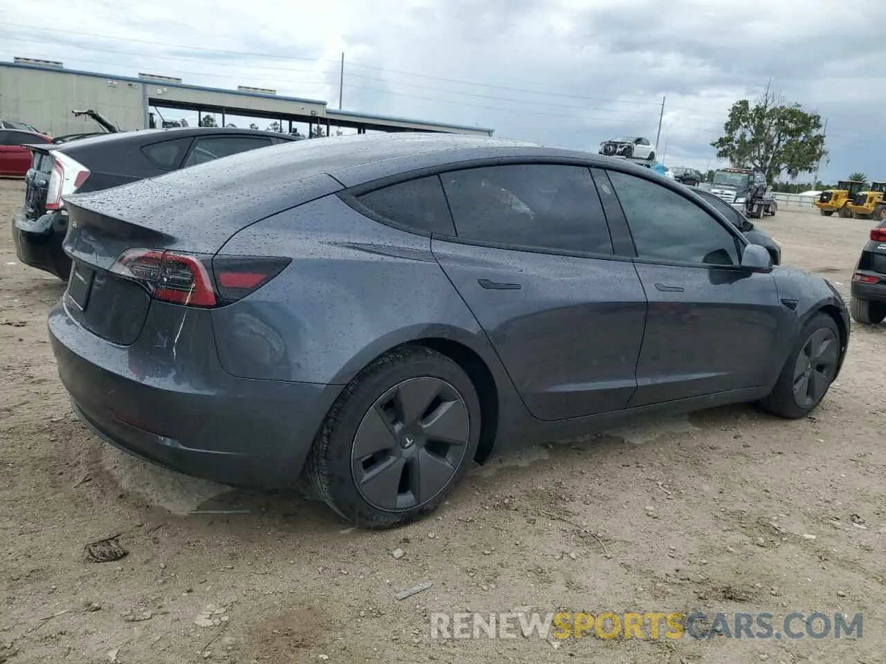 3 fotografías del automóvil dañado 5YJ3E1EA5PF674730 TESLA MODEL 3 2023