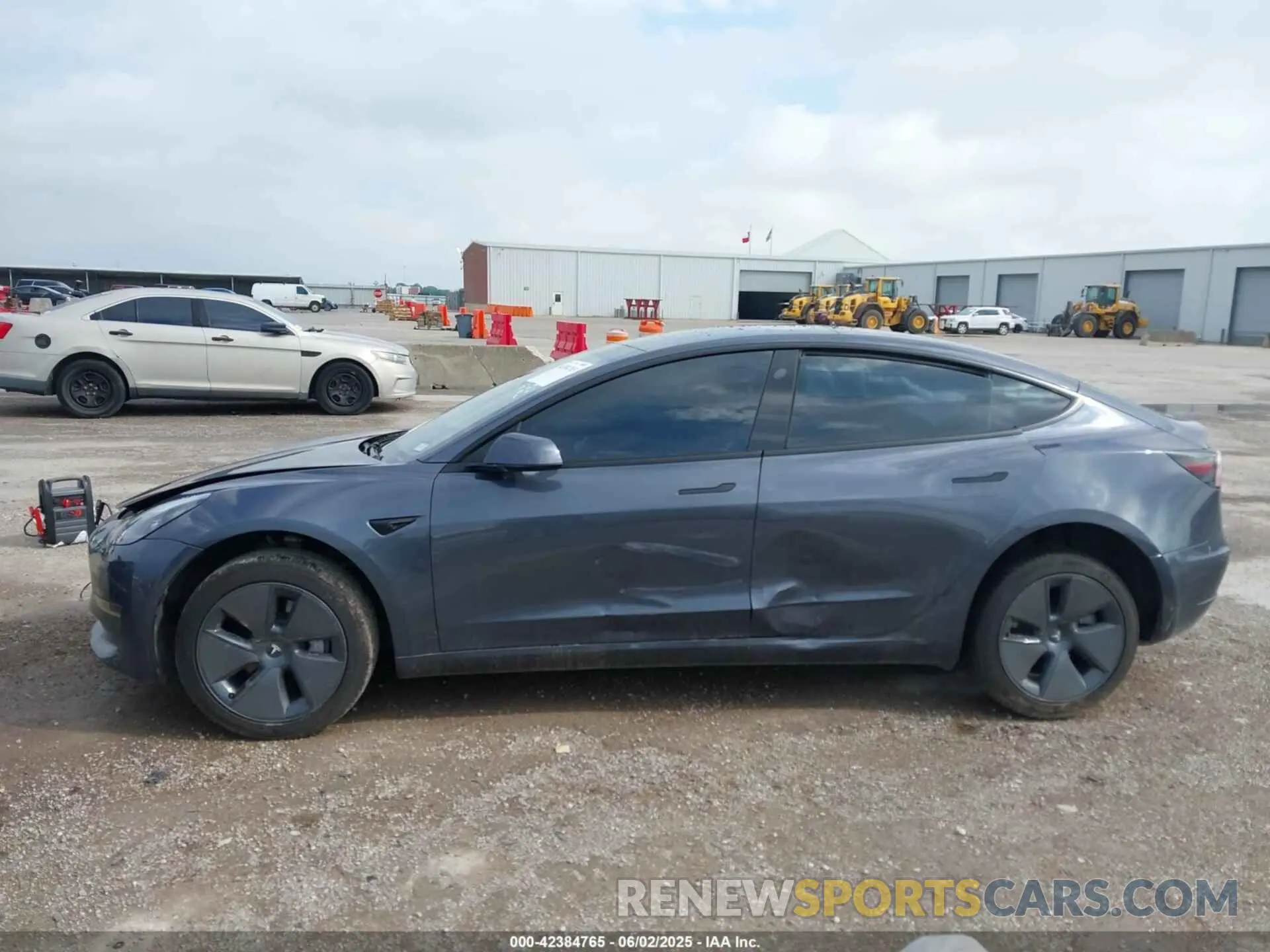 14 fotografías del automóvil dañado 5YJ3E1EA5PF676316 TESLA MODEL 3 2023