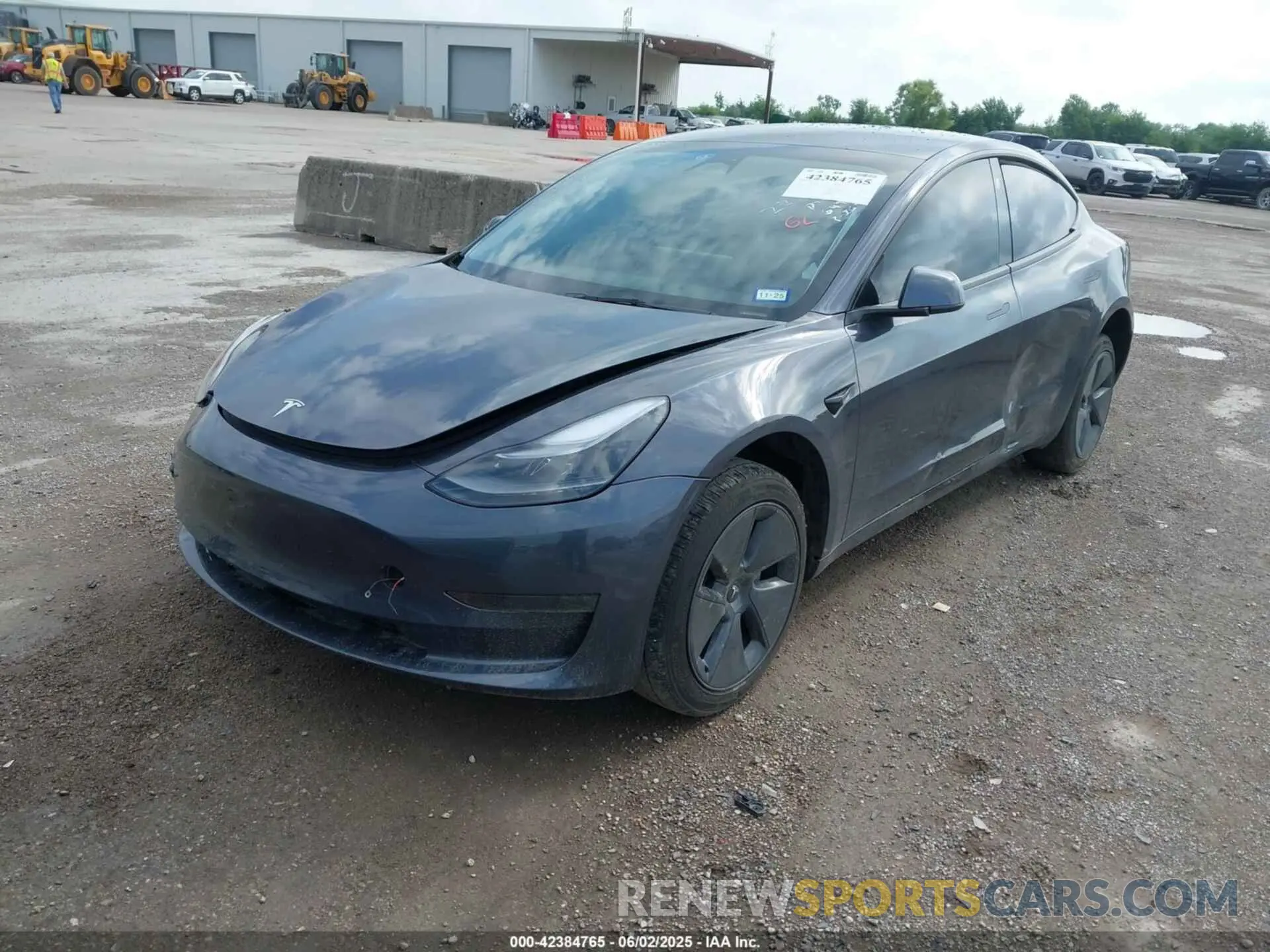 2 fotografías del automóvil dañado 5YJ3E1EA5PF676316 TESLA MODEL 3 2023