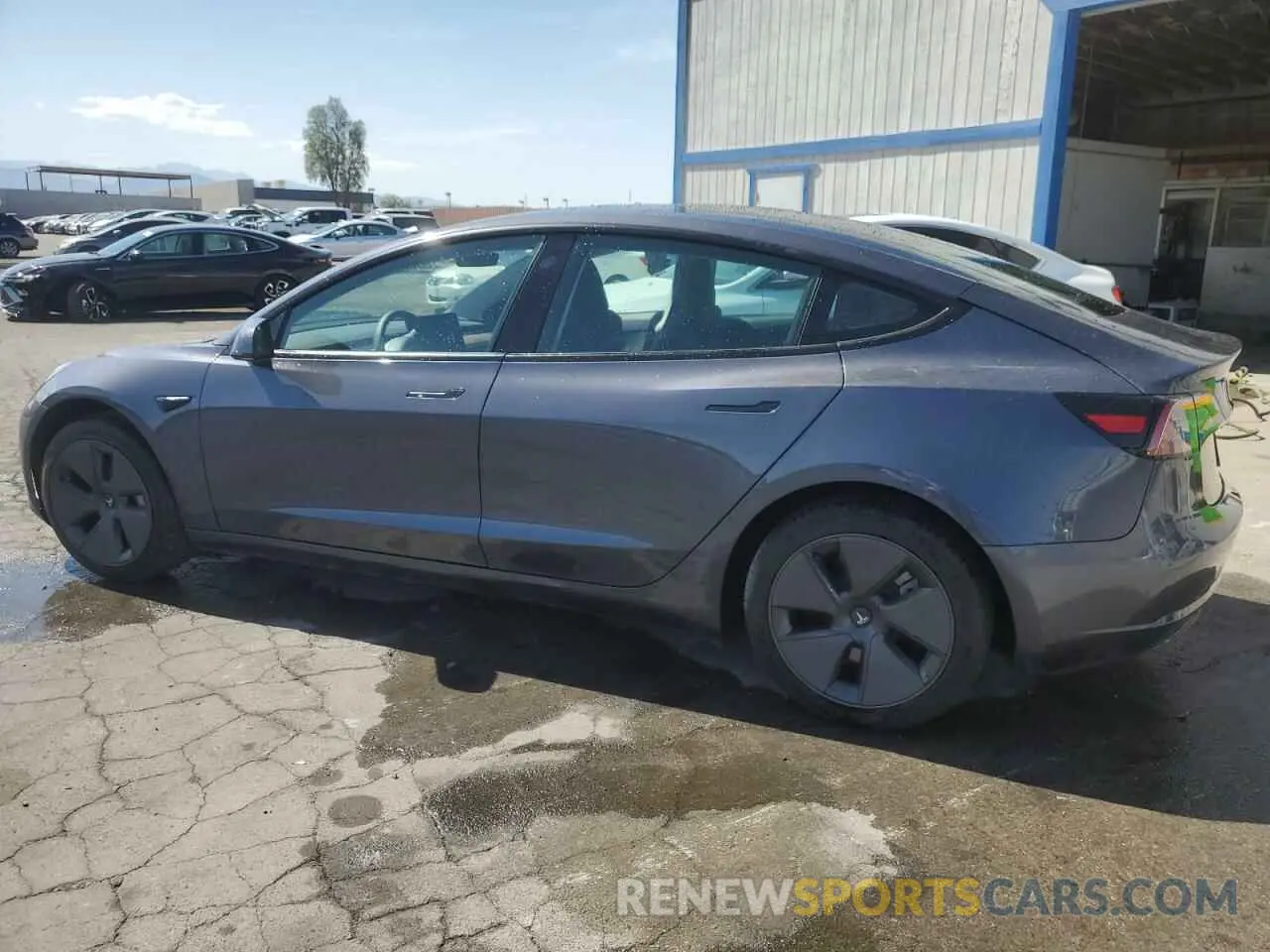 2 fotografías del automóvil dañado 5YJ3E1EA5PF683721 TESLA MODEL 3 2023