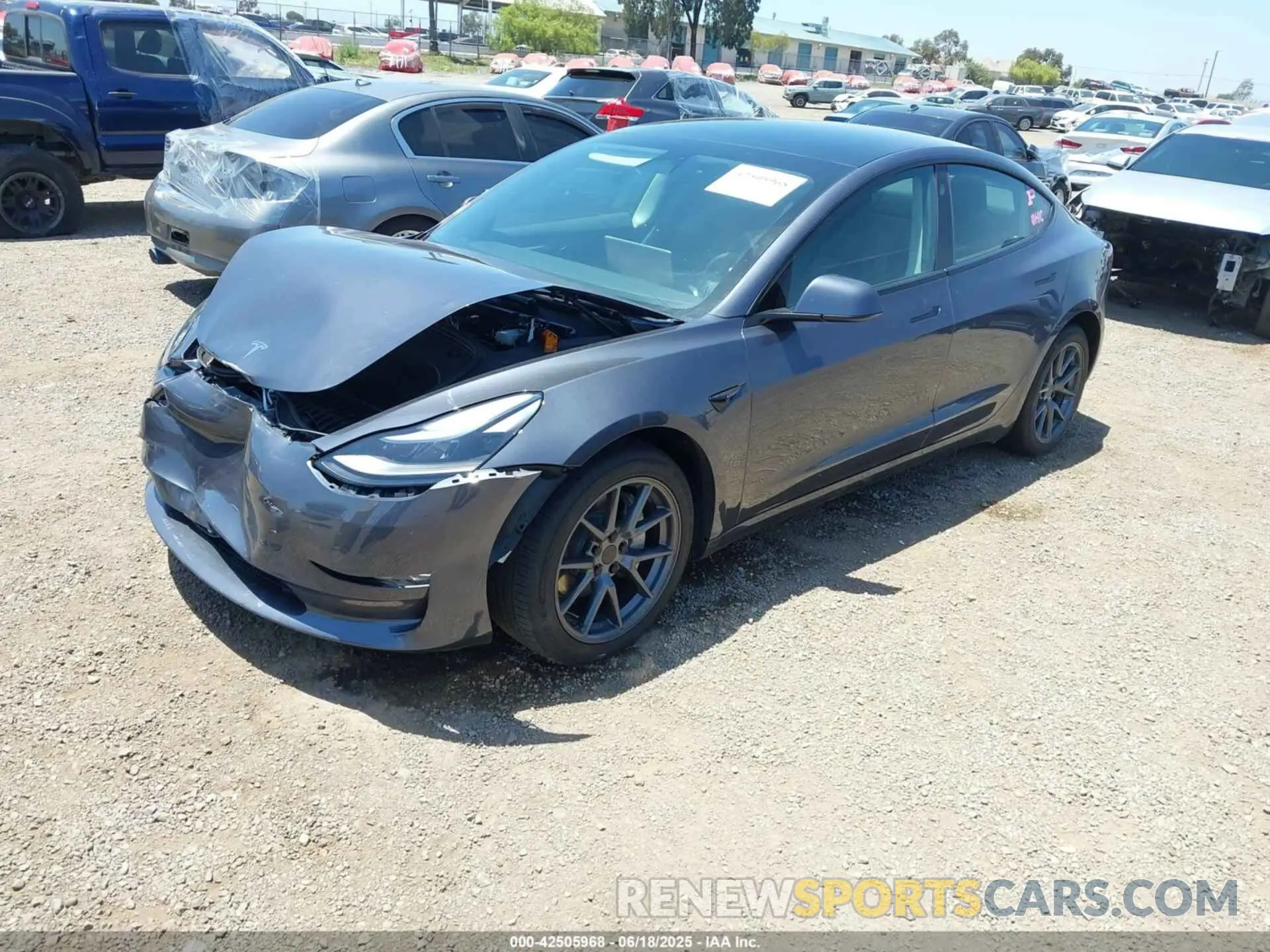 2 fotografías del automóvil dañado 5YJ3E1EA5PF709931 TESLA MODEL 3 2023