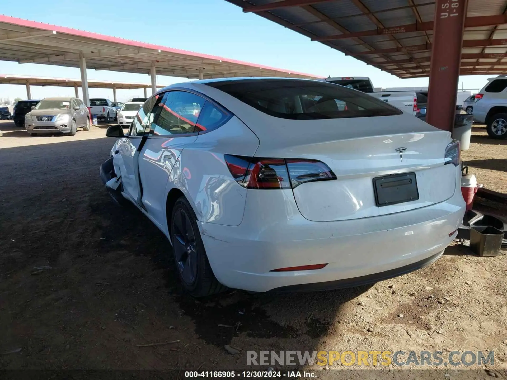3 fotografías del automóvil dañado 5YJ3E1EA6PF420248 TESLA MODEL 3 2023