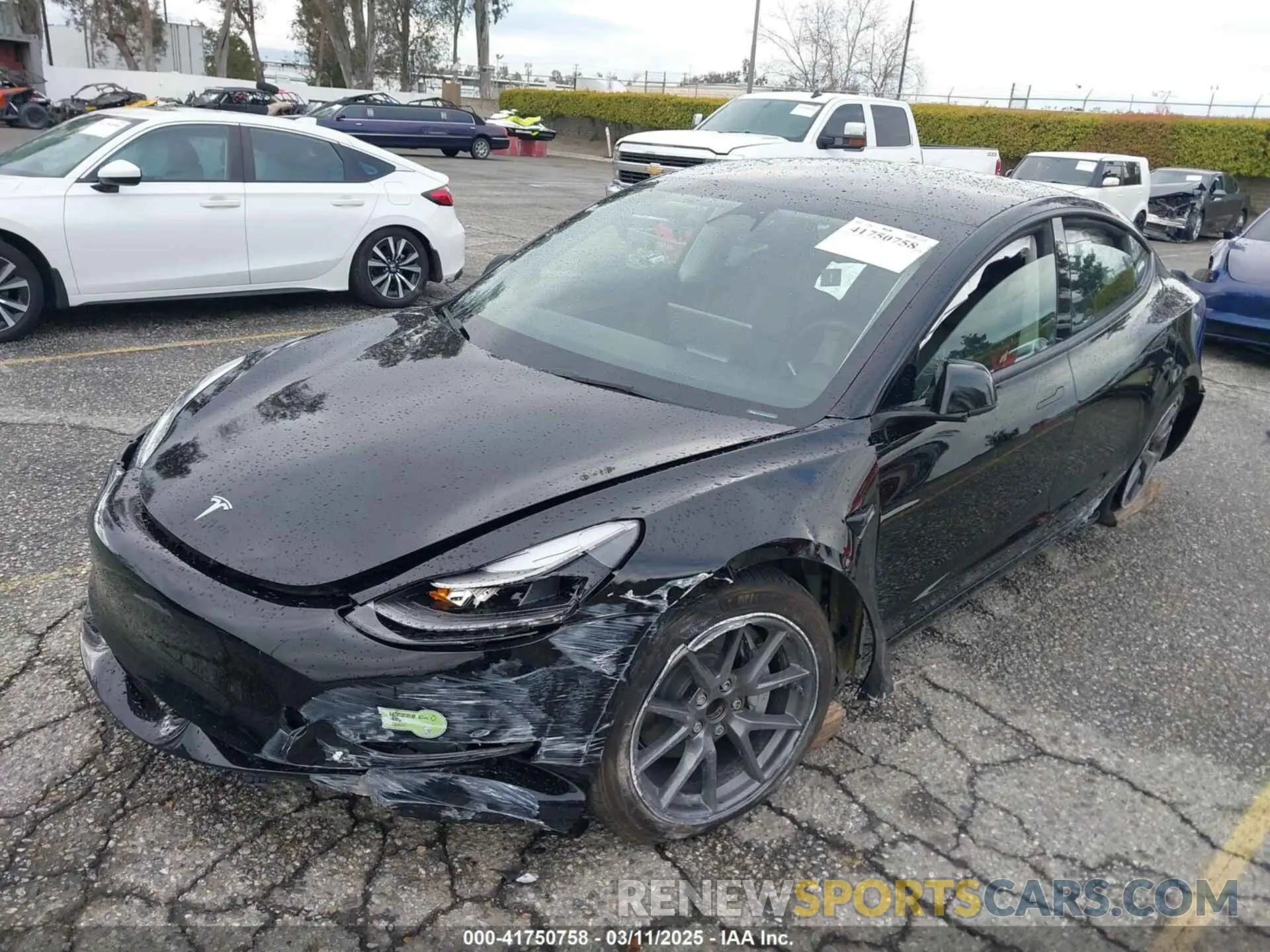 2 fotografías del automóvil dañado 5YJ3E1EA6PF421626 TESLA MODEL 3 2023