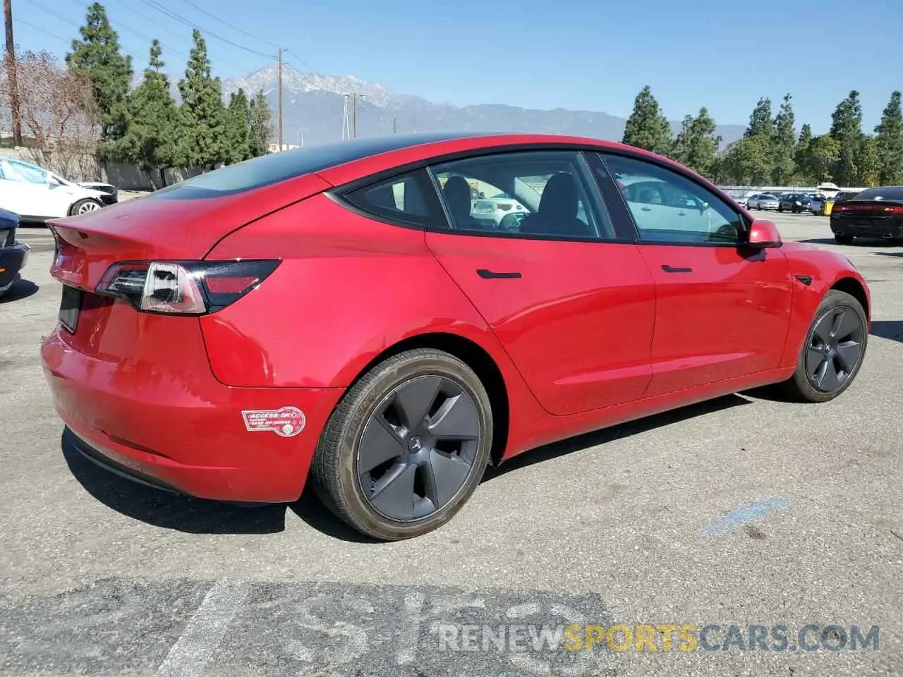3 fotografías del automóvil dañado 5YJ3E1EA6PF428804 TESLA MODEL 3 2023