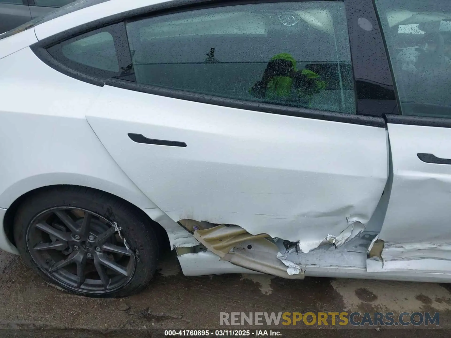23 fotografías del automóvil dañado 5YJ3E1EA6PF432397 TESLA MODEL 3 2023
