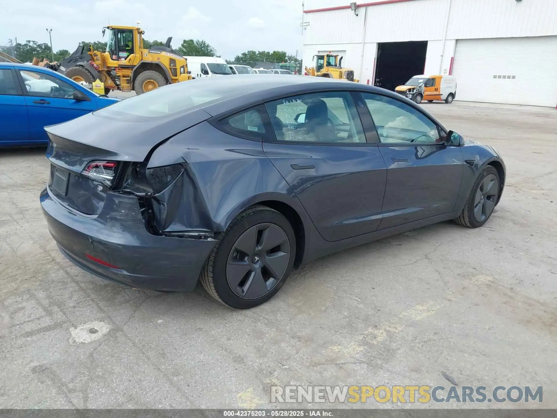 4 fotografías del automóvil dañado 5YJ3E1EA6PF435672 TESLA MODEL 3 2023