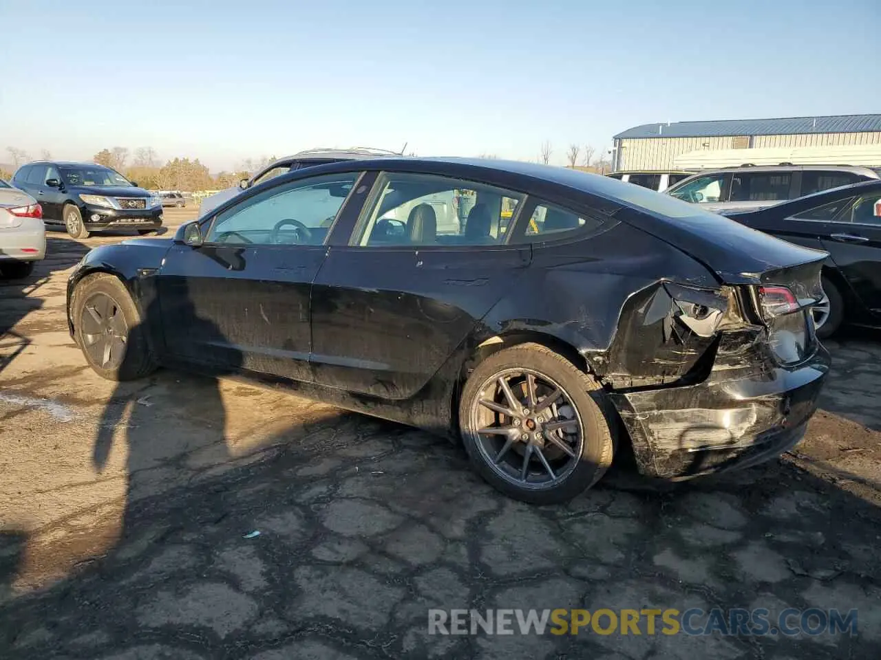 2 fotografías del automóvil dañado 5YJ3E1EA6PF437633 TESLA MODEL 3 2023