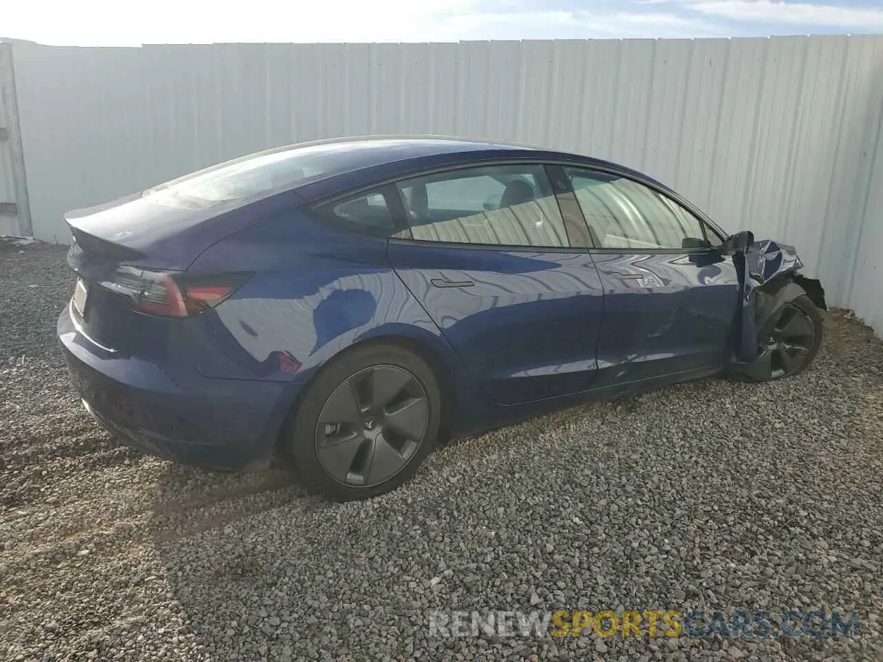 3 fotografías del automóvil dañado 5YJ3E1EA6PF450012 TESLA MODEL 3 2023