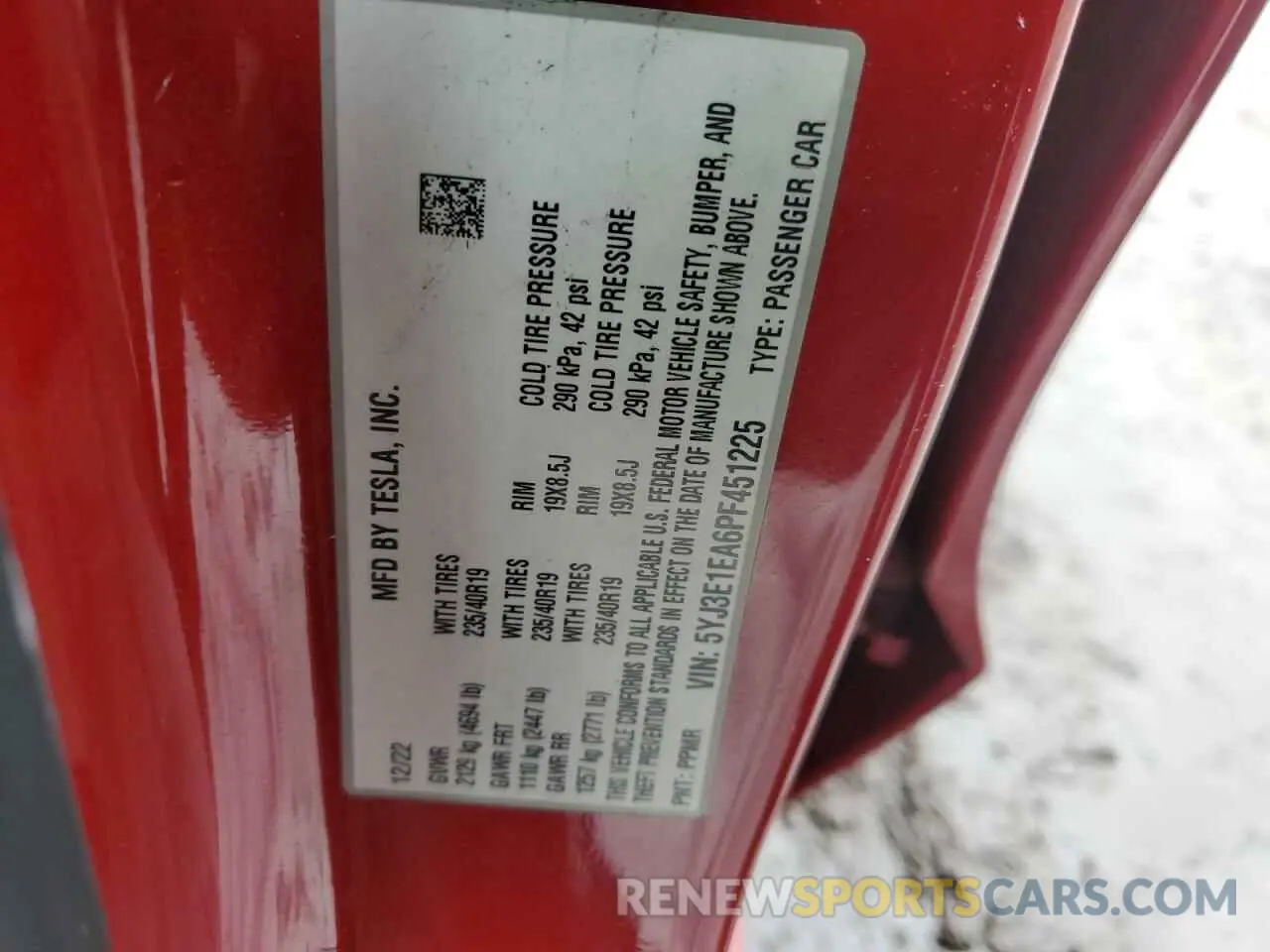 12 fotografías del automóvil dañado 5YJ3E1EA6PF451225 TESLA MODEL 3 2023