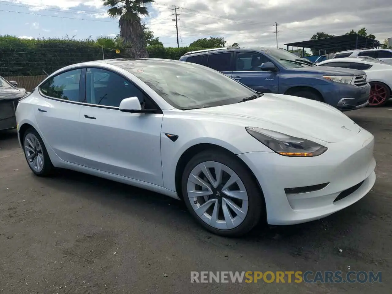 4 fotografías del automóvil dañado 5YJ3E1EA6PF451337 TESLA MODEL 3 2023