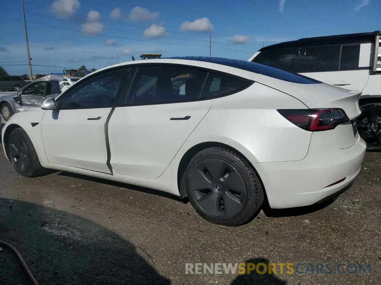 2 fotografías del automóvil dañado 5YJ3E1EA6PF451600 TESLA MODEL 3 2023