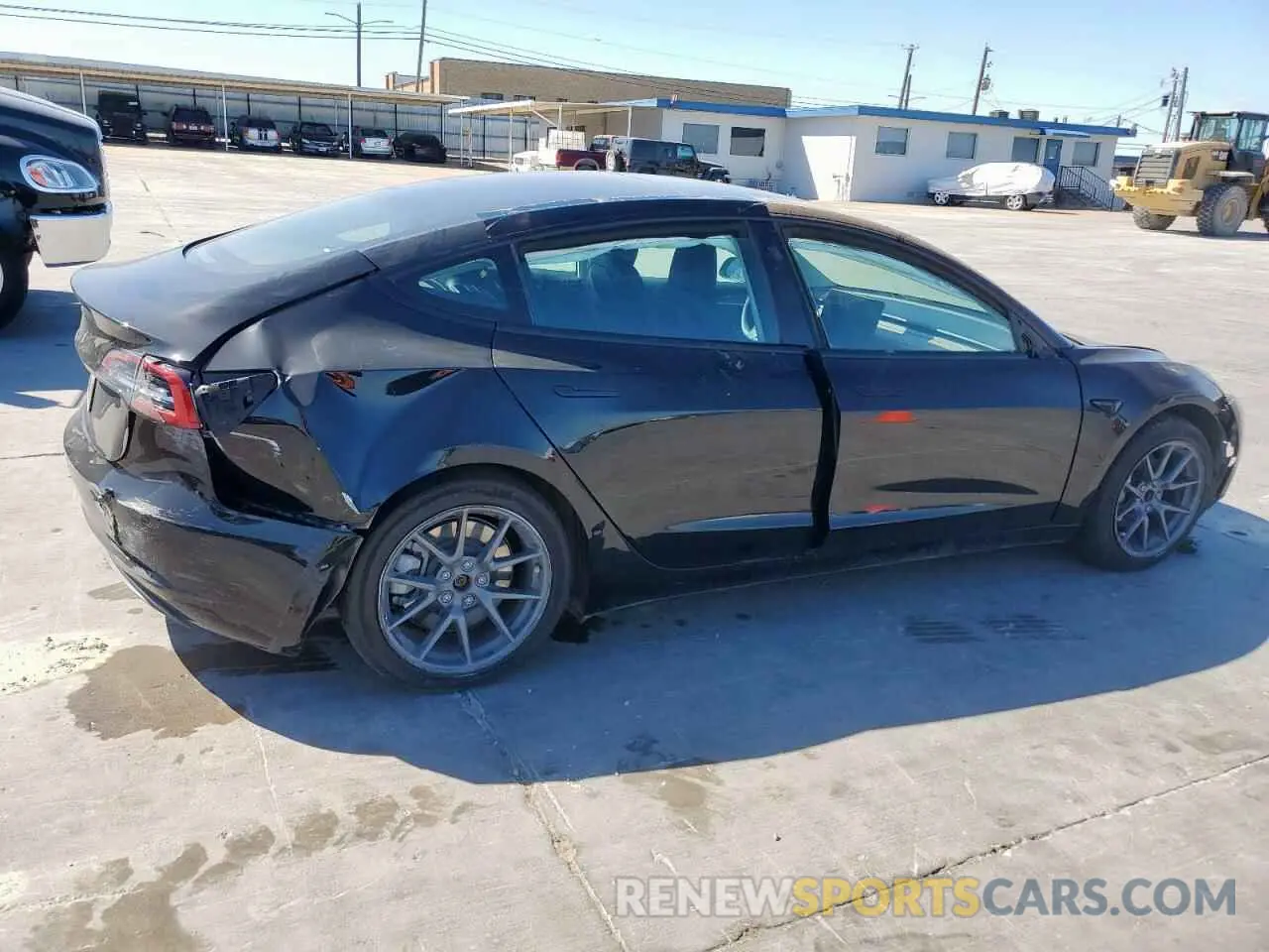3 fotografías del automóvil dañado 5YJ3E1EA6PF491739 TESLA MODEL 3 2023
