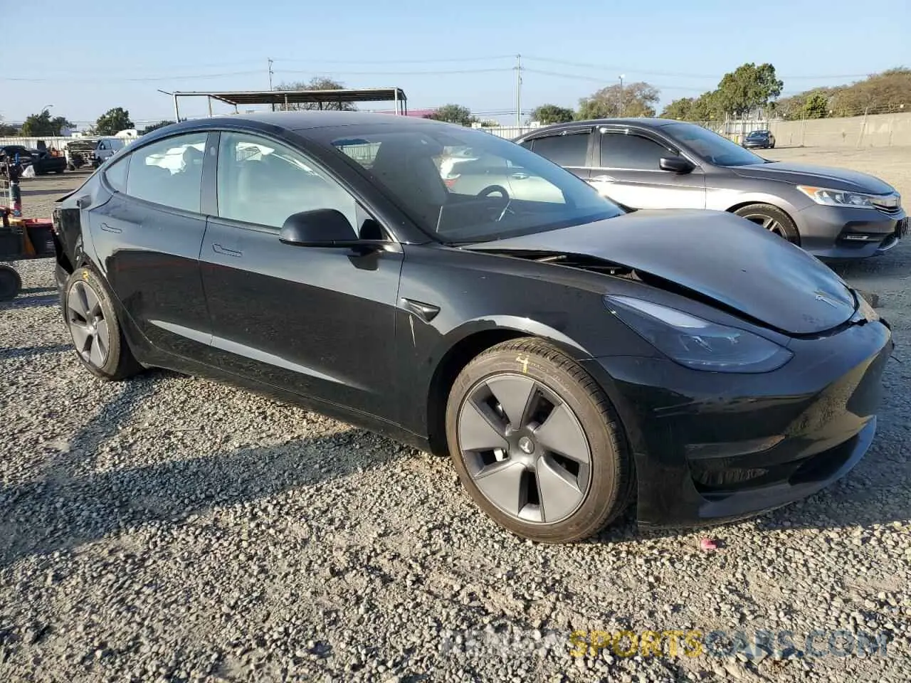 4 fotografías del automóvil dañado 5YJ3E1EA6PF500746 TESLA MODEL 3 2023