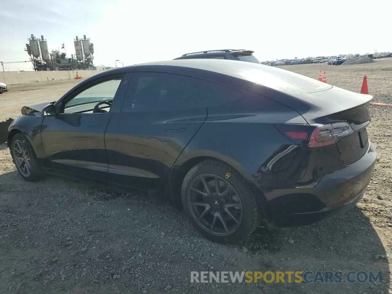 2 fotografías del automóvil dañado 5YJ3E1EA6PF503789 TESLA MODEL 3 2023
