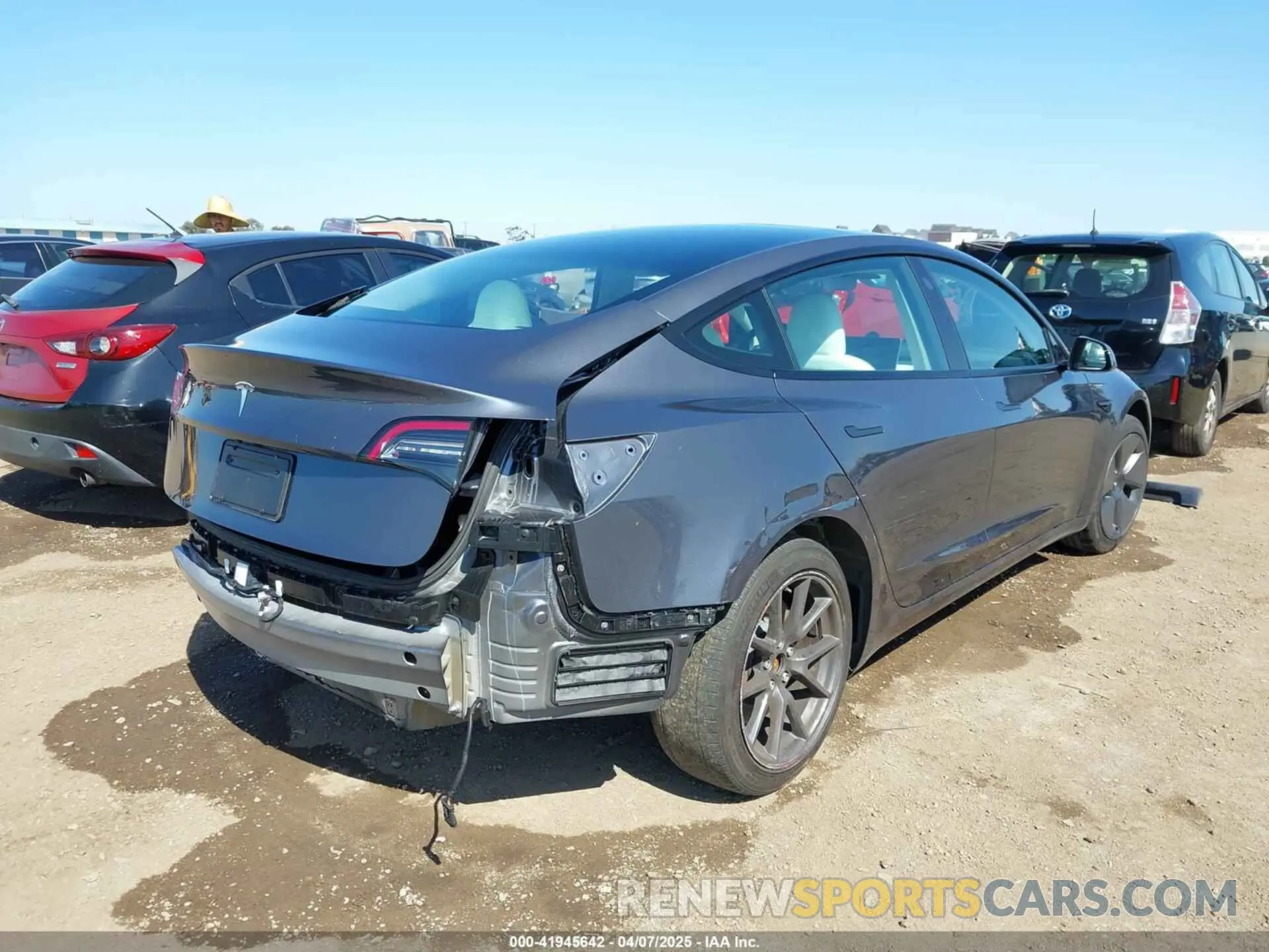 6 fotografías del automóvil dañado 5YJ3E1EA6PF514744 TESLA MODEL 3 2023