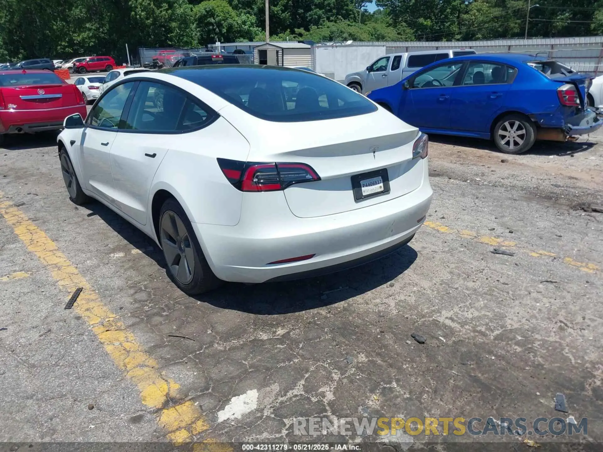 3 fotografías del automóvil dañado 5YJ3E1EA6PF550594 TESLA MODEL 3 2023