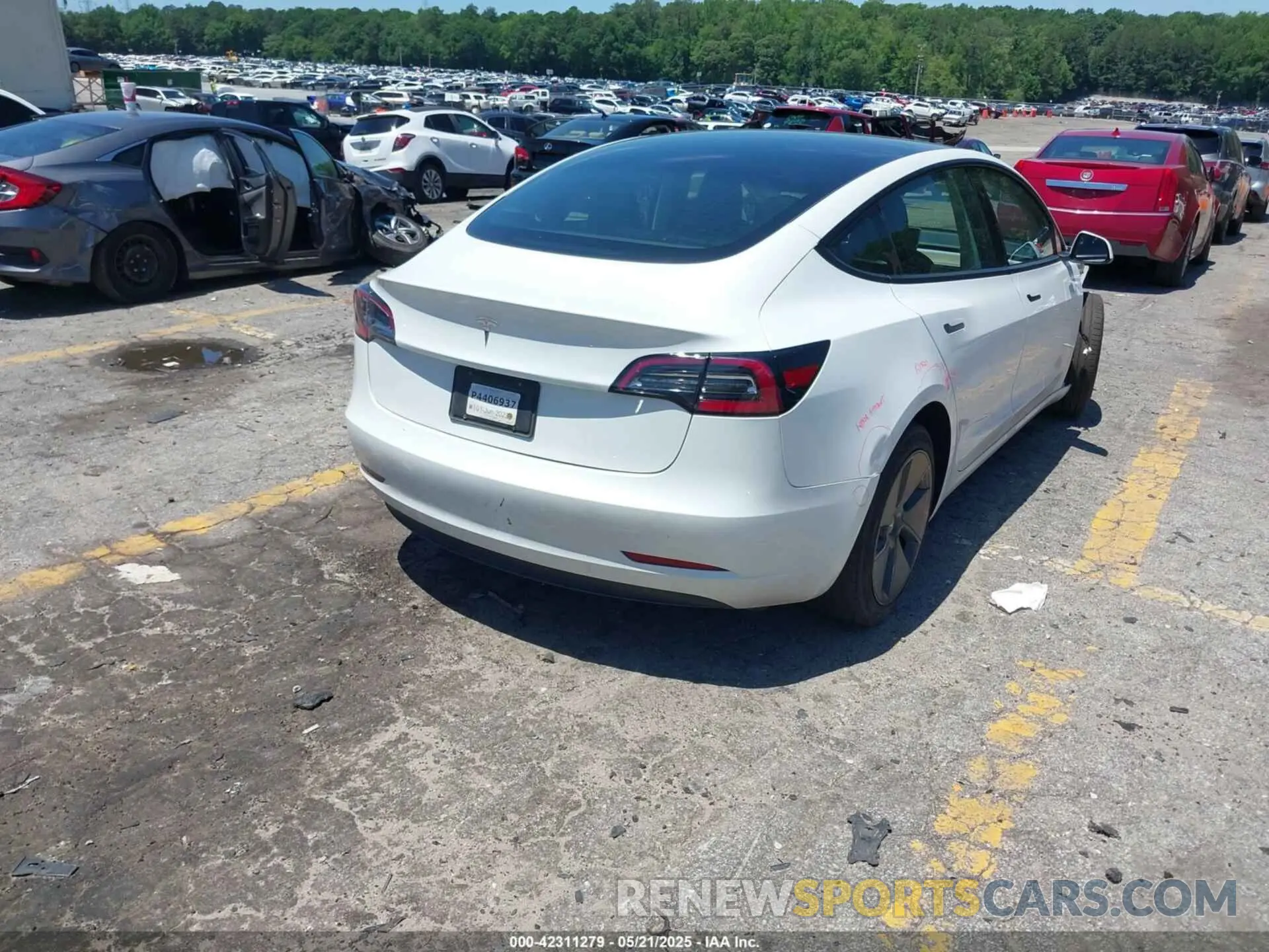 4 fotografías del automóvil dañado 5YJ3E1EA6PF550594 TESLA MODEL 3 2023