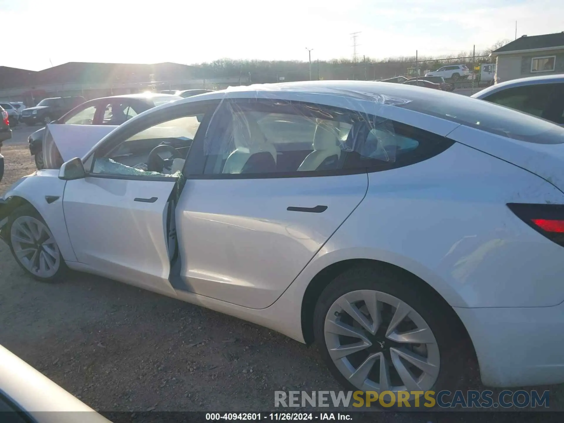 13 fotografías del automóvil dañado 5YJ3E1EA6PF559537 TESLA MODEL 3 2023